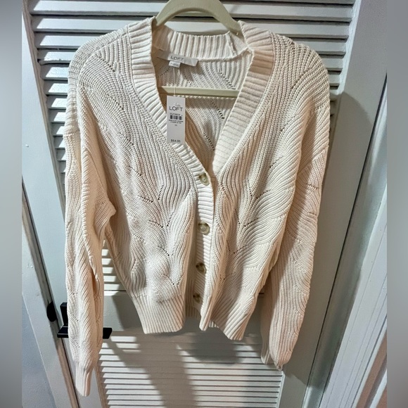 Women’s Off White Loft Cardigan Size Medium NWT - Picture 1 of 3